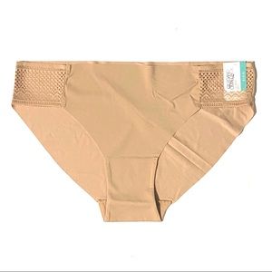 Gillian O’Malley No Show Bikini Underwear